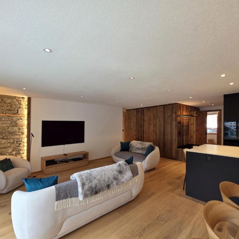 DuGlacier B3 - Premium Apartment mit 3 Schlafzimmern und Balkon - 4