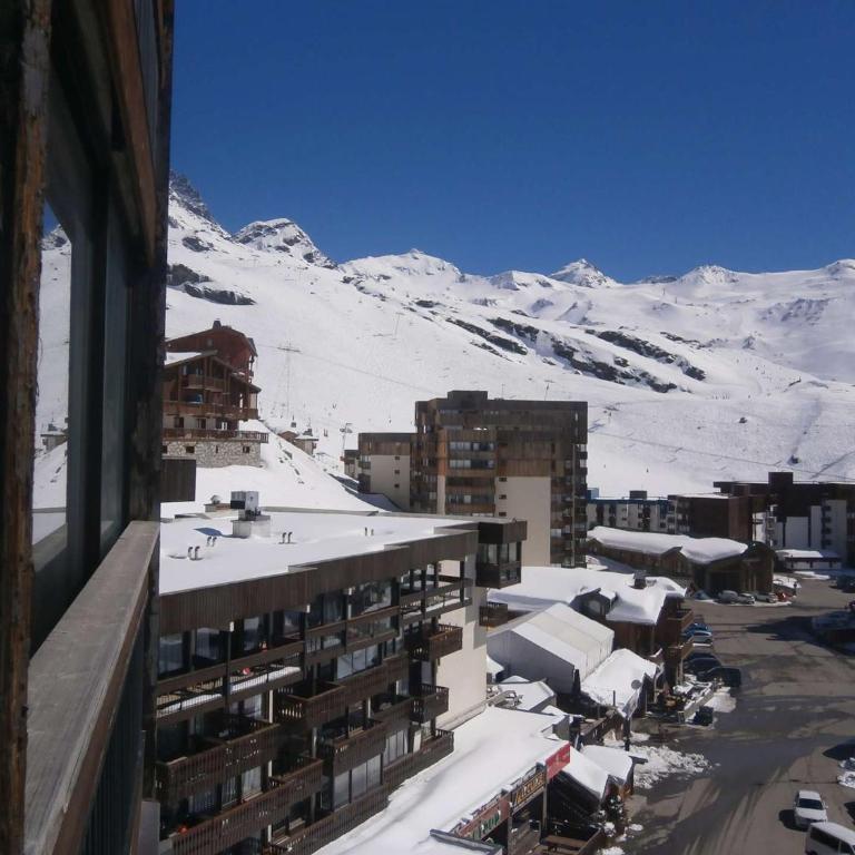 Appartement rénové 47m² - 6 pers, proche pistes et commodités, quartier animé, parking inclus - FR-1-545-32 - Apartment - 18