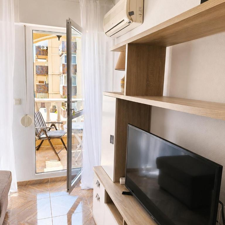 Playa La Mata - Apartamento de 1 dormitorio - 2