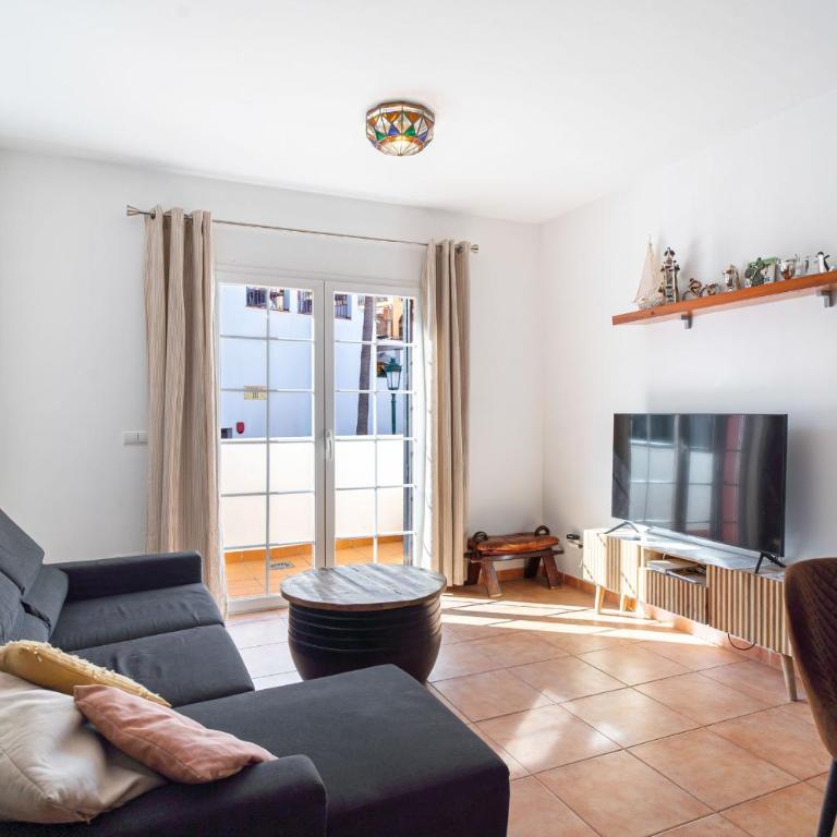 Azahara En Suite Casasol - Apartamento de 3 dormitorios - 4