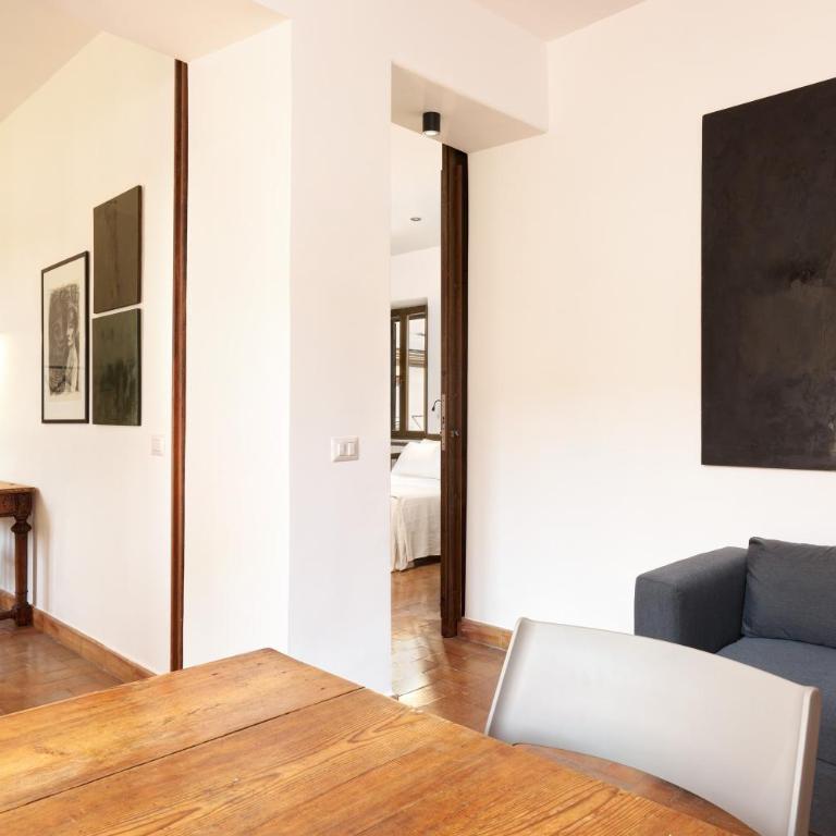 A due passi dal Colosseo Appartamento - Appartamento con 2 Camere da Letto - 4