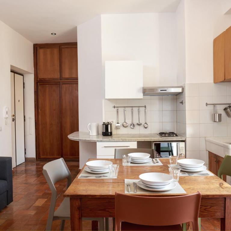 A due passi dal Colosseo Appartamento - Appartamento con 2 Camere da Letto - 8