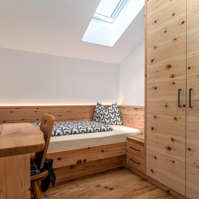 Plauserhof - Appartamento con 2 Camere da Letto e Balcone - 9