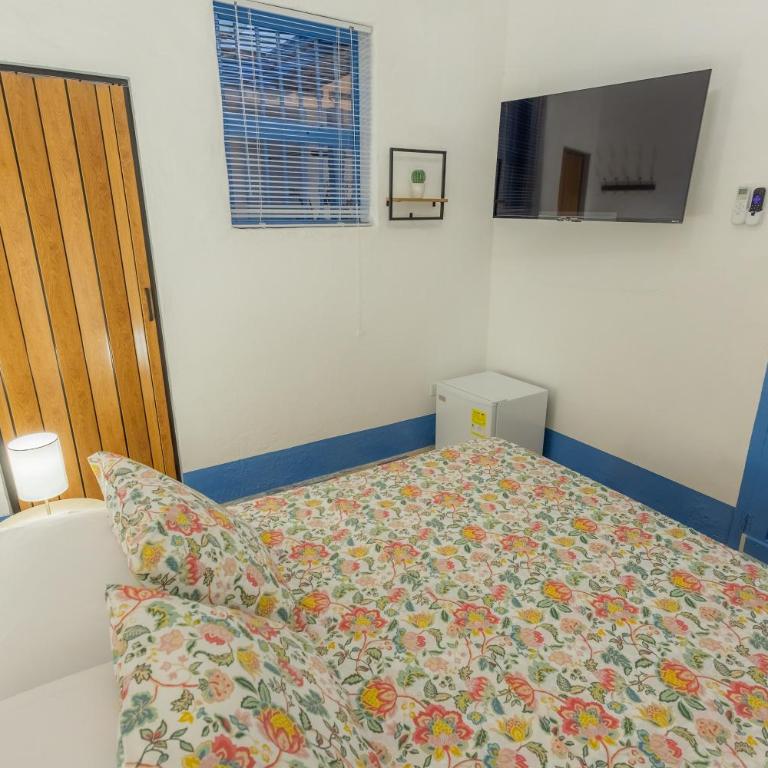 Colonial house in Santa Fe de Antioquia & jacuzzi - Superior Double Room - 4