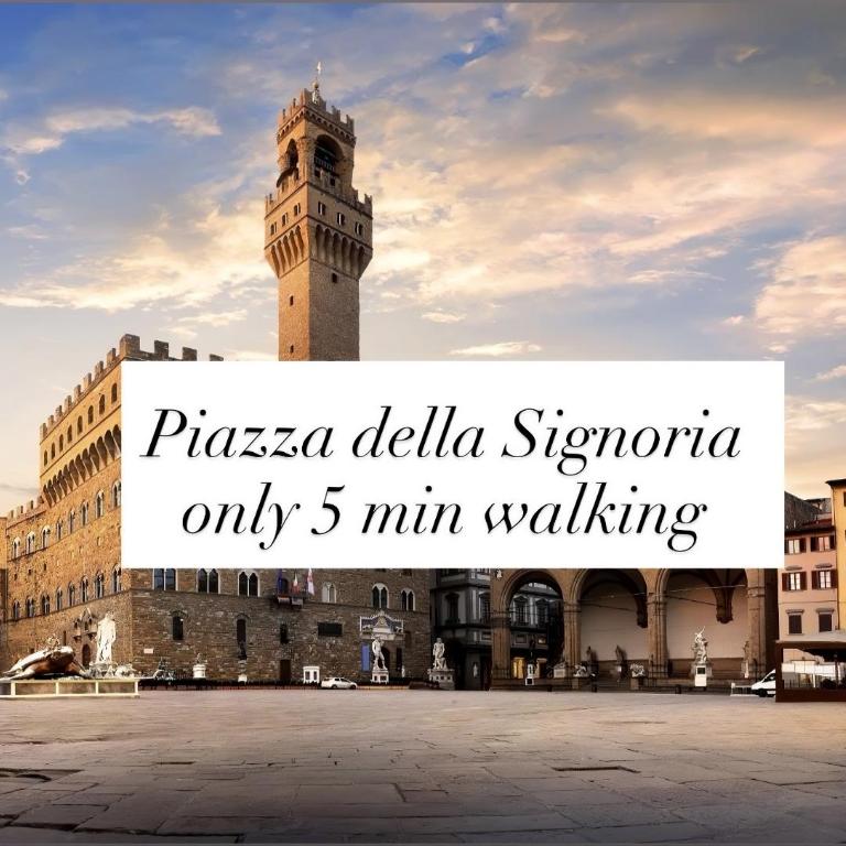 Borghese Palace Luxury Apartment - Three-Bedroom Premium Apartment with Balcony - 31
