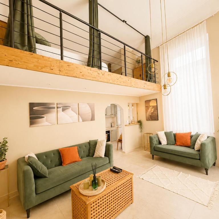 Spacious Loft, Duplex, Old Town, 3 bedrooms - EASY CHECK-IN - Apartamento de 3 dormitorios - 1