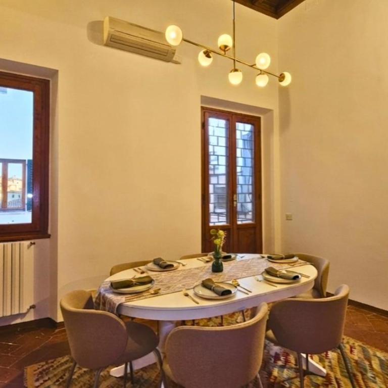 NEW Comfort & Space in the historical center - apartment - Two-Bedroom Apartment with Terrace - 23