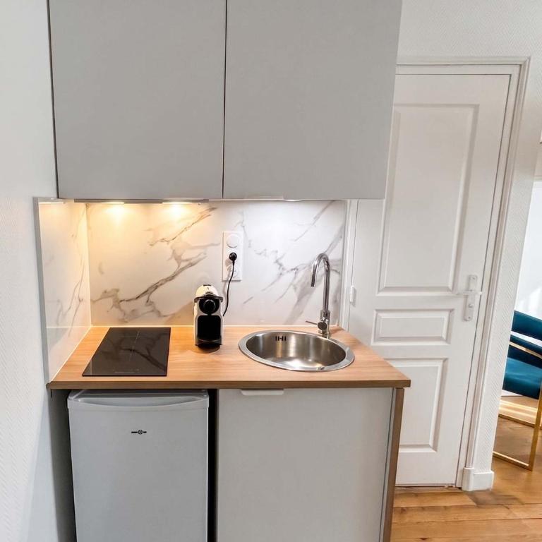 New 112 Suite Polly - Cosy Apartment Paris Center - Studio - 2