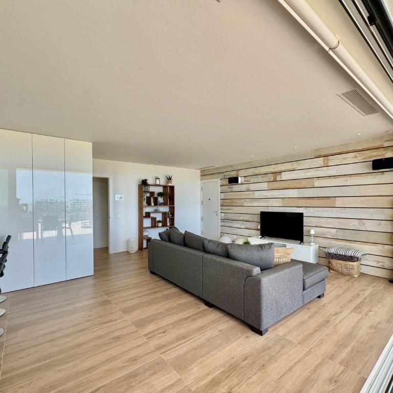 Naranjo 2 - Ground Floor Apartment Las Colinas Go - Apartment - 24