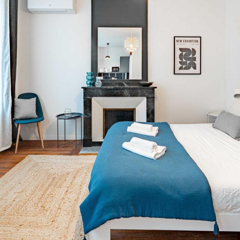 Les Suites du 48J Design 7 Suites Clim et kitchenette centre ville - Suite Lit King-Size - 1