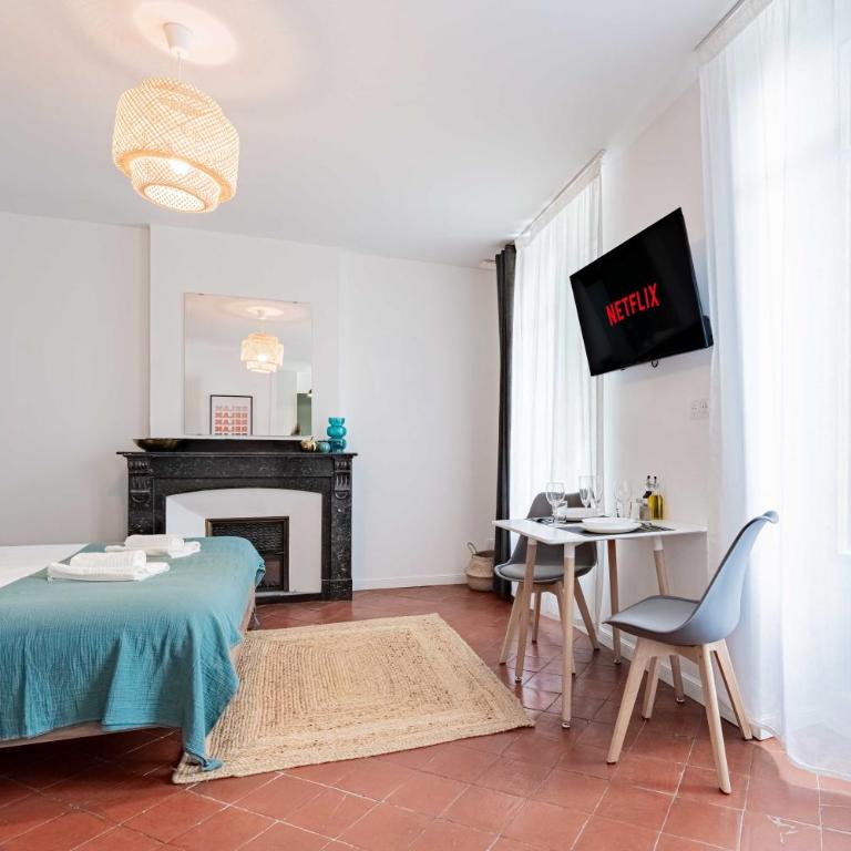 Les Suites du 48J Design 7 Suites Clim et kitchenette centre ville - Suite avec Balcon - 13