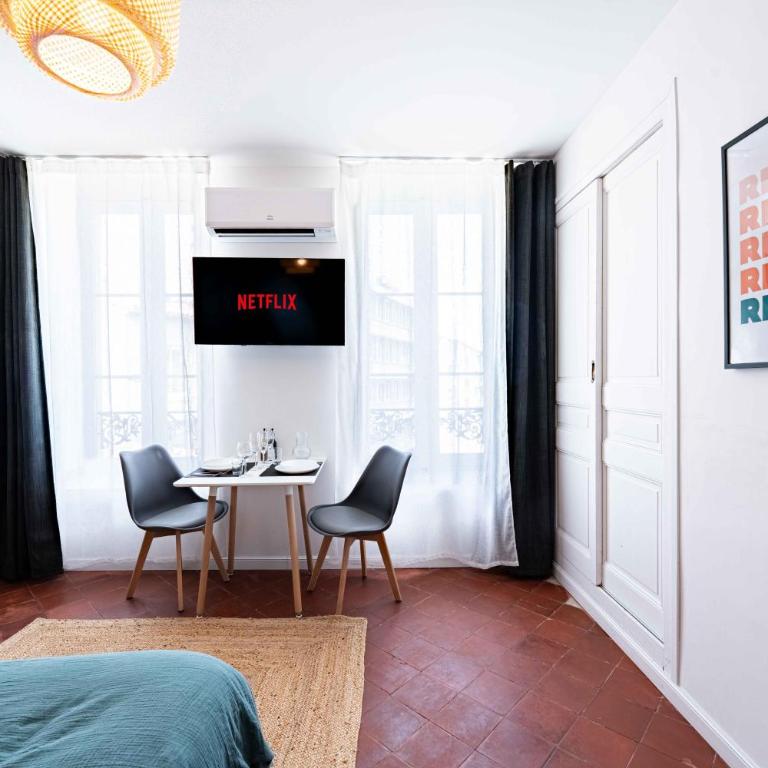 Les Suites du 48J Design 7 Suites Clim et kitchenette centre ville - Suite Deluxe - 12
