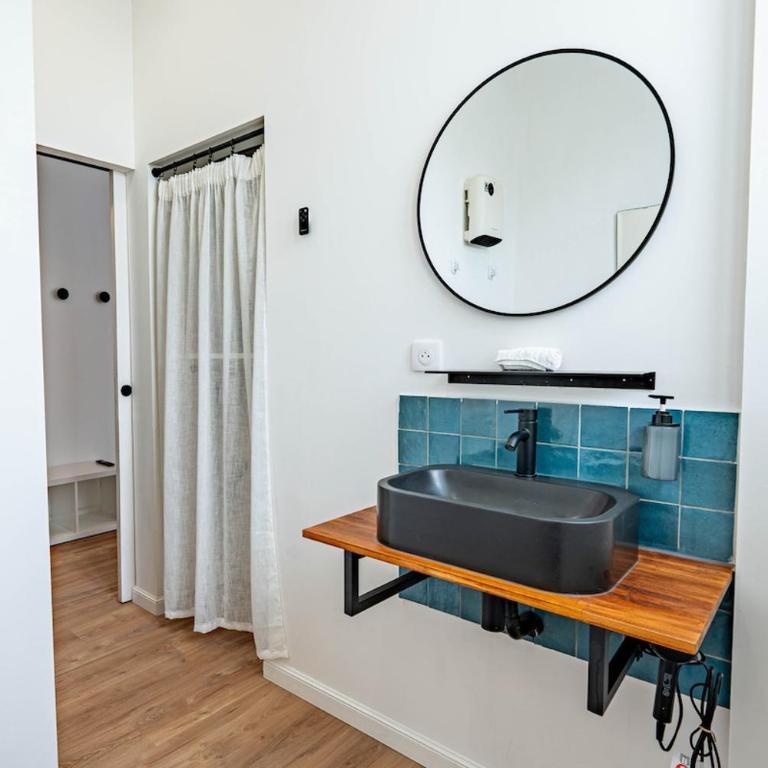 Les Suites du 48J Design 7 Suites Clim et kitchenette centre ville - Suite Deluxe - 12