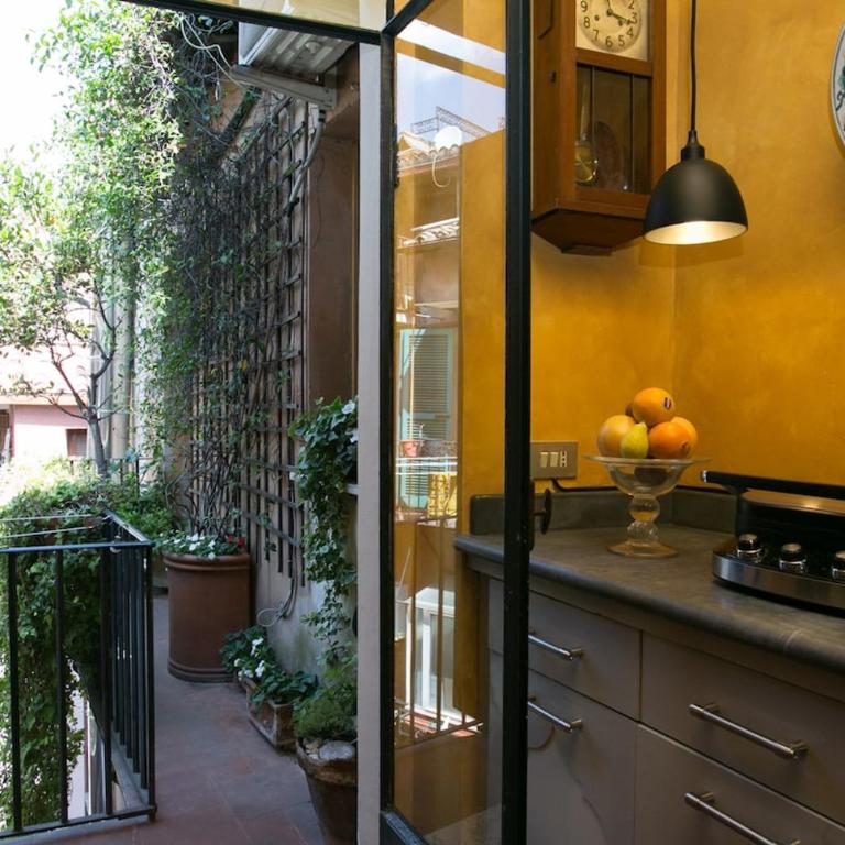 Zev's terrace in Trastevere - Saint Peter view - Apartment - 8