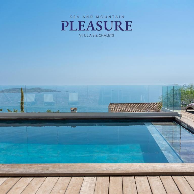 Villa 5 Etoiles vue sur les Iles d'Or Carqueiranne Sea and Mountain Pleasure Villa Vue Mer La Californie - Villa Deluxe - 19