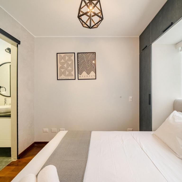 Exclusive Apartment in Miraflores - Three-Bedroom Superior Apartment - 22