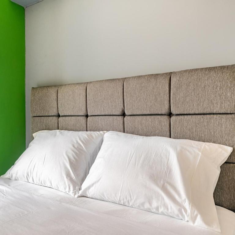 Exclusive Apartment in Miraflores - Three-Bedroom Superior Apartment - 25