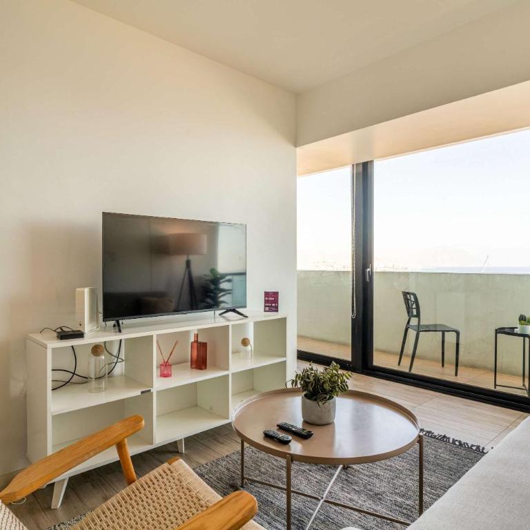 HOM I Ideal para viajes de trabajo I Frente al Mall I Terraza Vista al Mar I Wifi I PNM 1223 - Apartment - 8