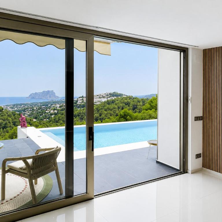Moonlit BB Spa Art boutique Cab - Deluxe Double Room with Sea View - 1