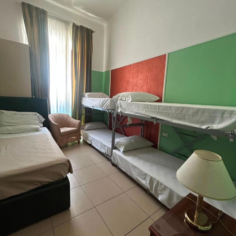 San Lorenzo Accommodation One - Gemischter Schlafsaal mit 6 Betten - 1