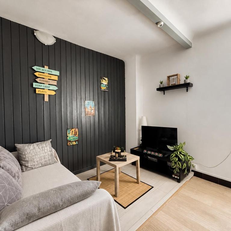 Studio cosy avec terrasse - Aix-les-Bains - Appartement 1 Chambre - 1