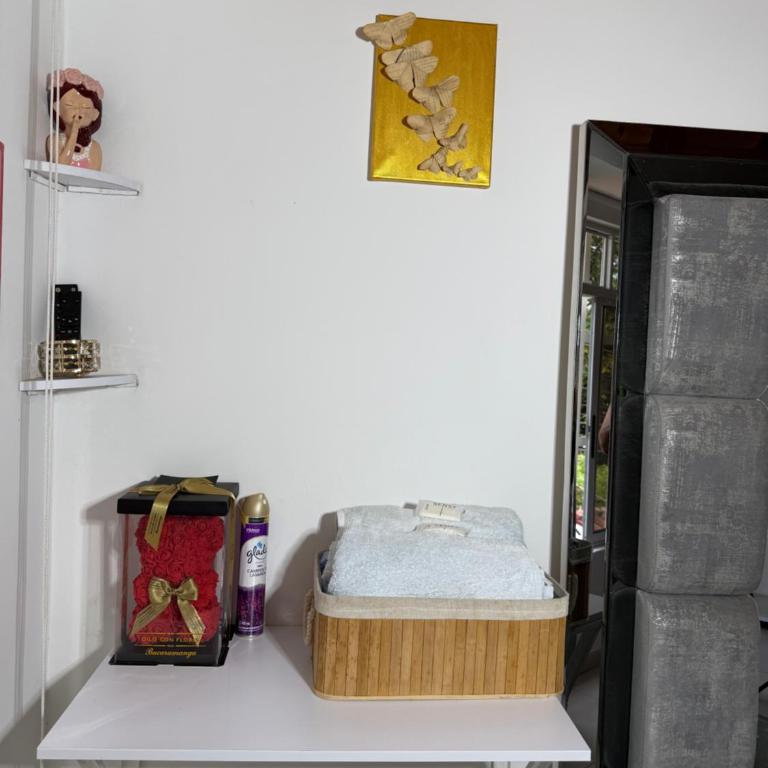 Oxford House Hostel - Double Room with Private Bathroom - 15