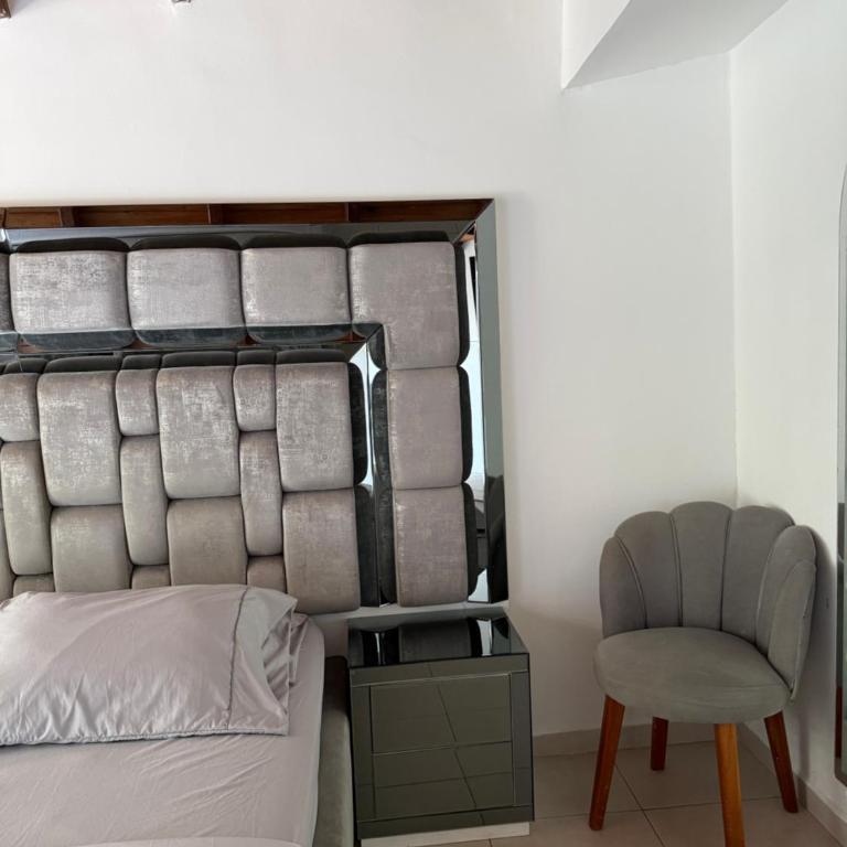 Oxford House Hostel - Double Room with Private Bathroom - 13