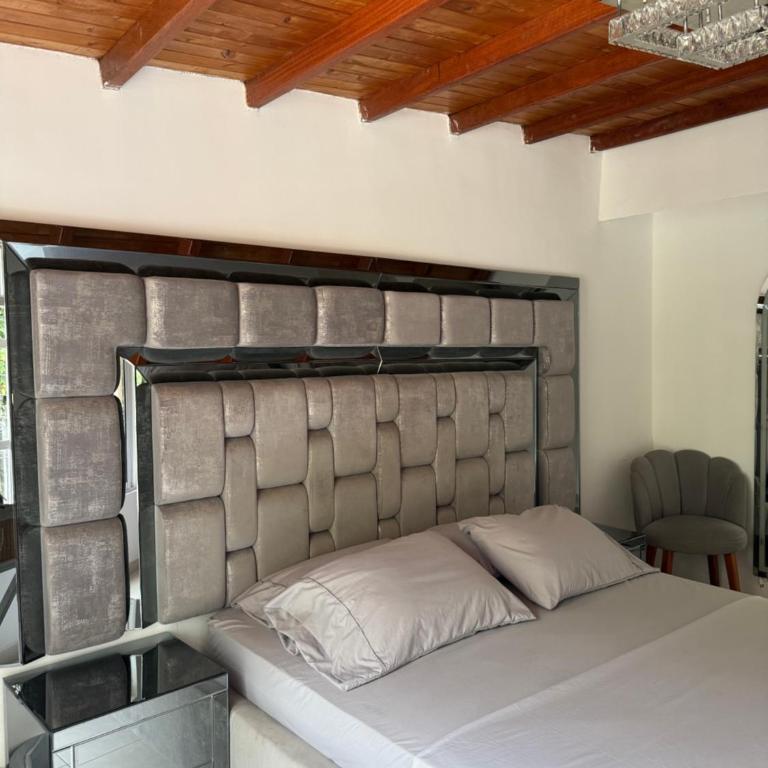 Oxford House Hostel - Double Room with Private Bathroom - 14