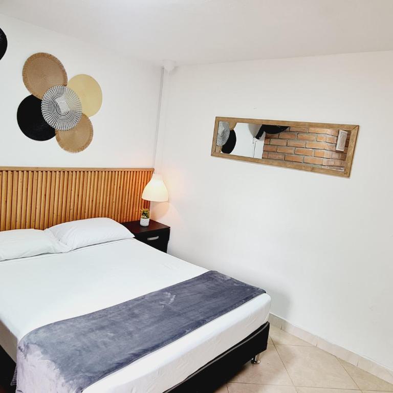 New Cozy Apartment in the Poblado, San Lucas - Apartment 104B - 10