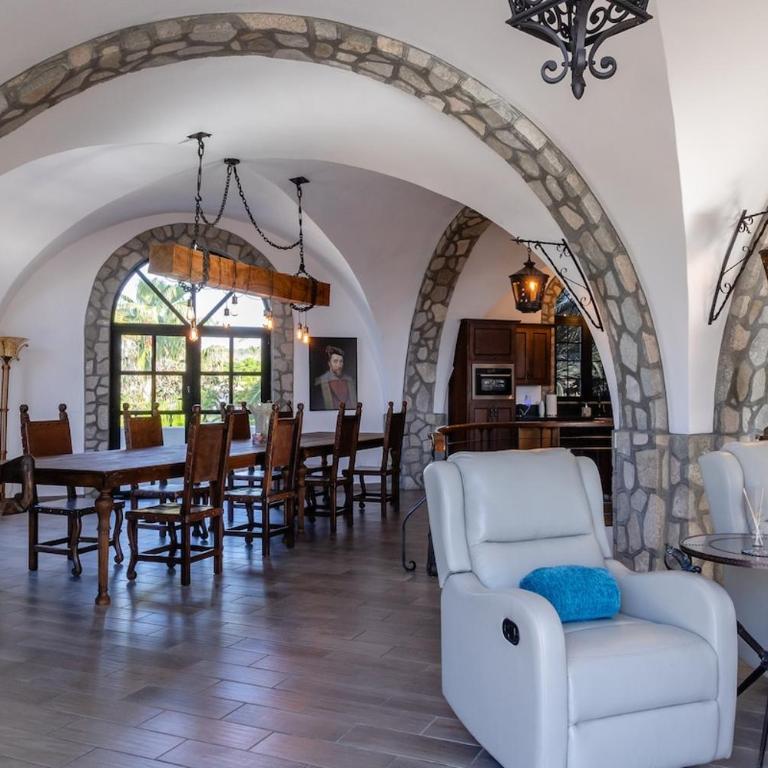 Cabo San Lucas Castle With Rooftop Sea Views - Villa - 40