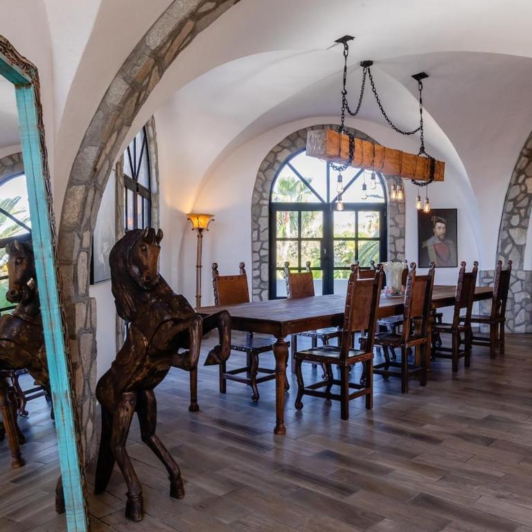 Cabo San Lucas Castle With Rooftop Sea Views - Villa - 49