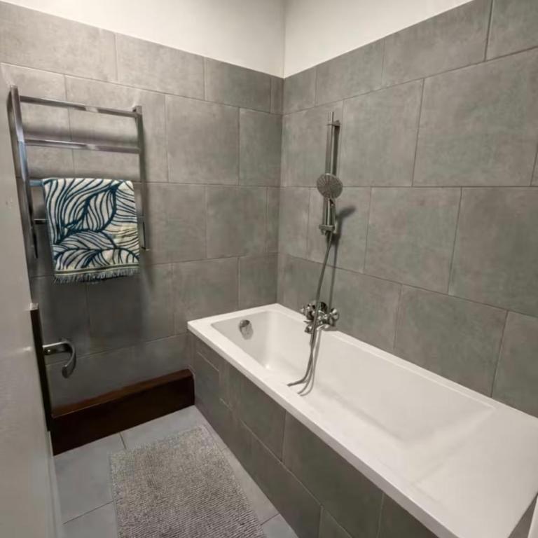 Sunny terrace - Air conditioning - 10 min Old Nice - Appartement 1 Chambre - 3