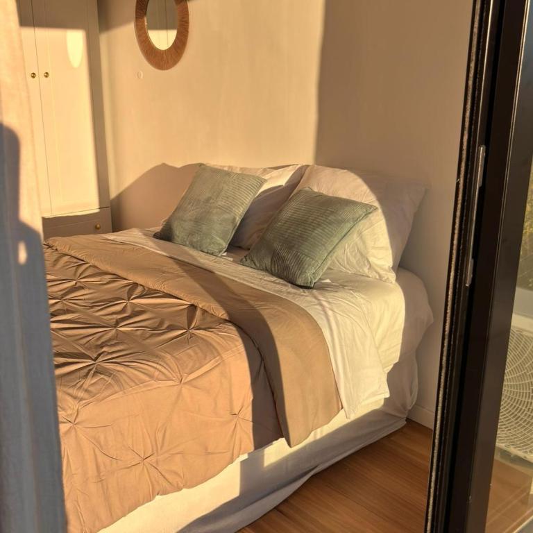 Top Floor with Balcony and Garage , Sleeps 4 - Apartamento de 1 dormitorio con vistas a la ciudad - 4
