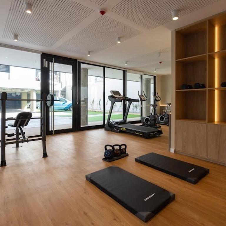 Top Floor with Balcony and Garage , Sleeps 4 - Apartamento de 1 dormitorio con vistas a la ciudad - 6
