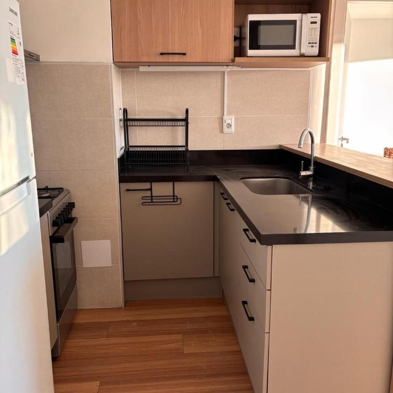 Top Floor with Balcony and Garage , Sleeps 4 - Apartamento de 1 dormitorio con vistas a la ciudad - 12