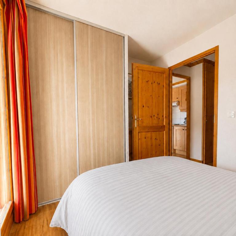 Appartement au cœur du village avec piscine et terrasse - Appartement 2 Chambres - 27
