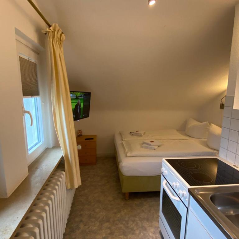 Appart International Boarding House - Mansardenwohnung (4 Erwachsene) - 8