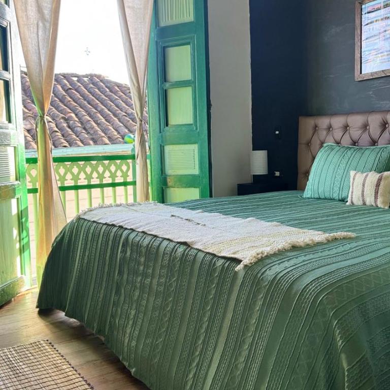 Casa Mosaiko Sonsón - Triple Room with Balcony - 3