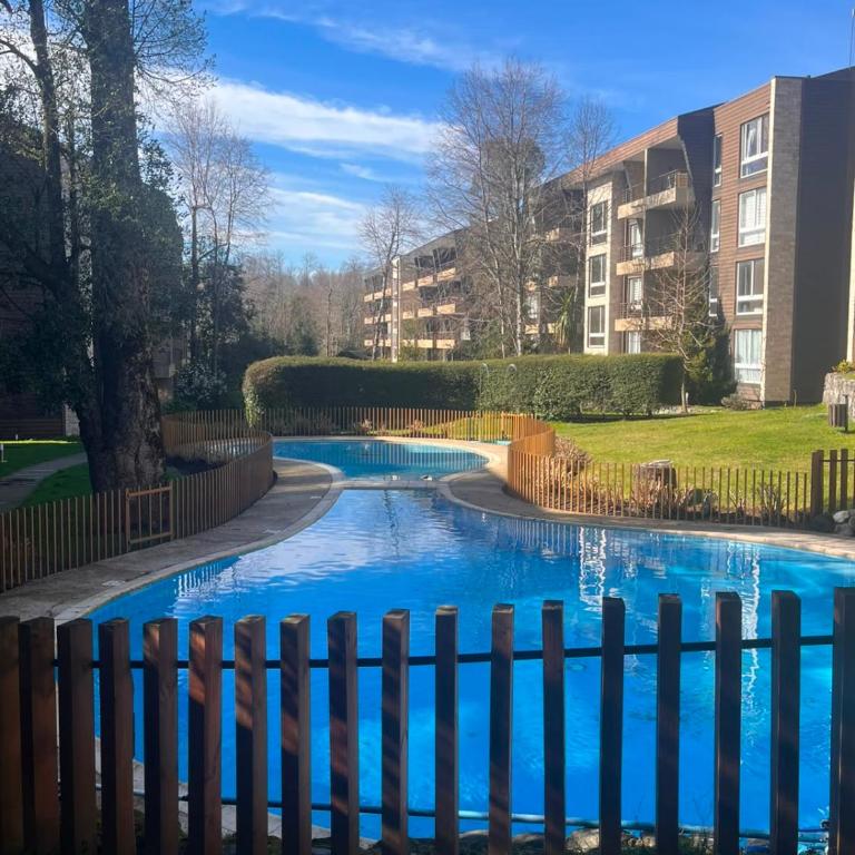 Excelente Departamento en Pucón, camino al volcan - Apartamento de 2 dormitorios - 1