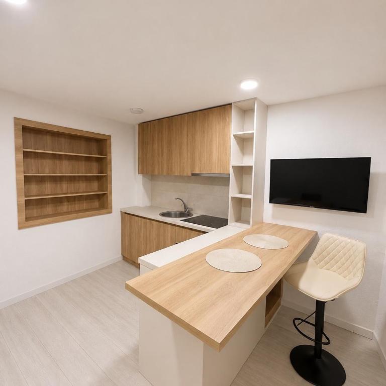 Cozy apartment in the heart of old town 1 - One-Bedroom Apartment - 1