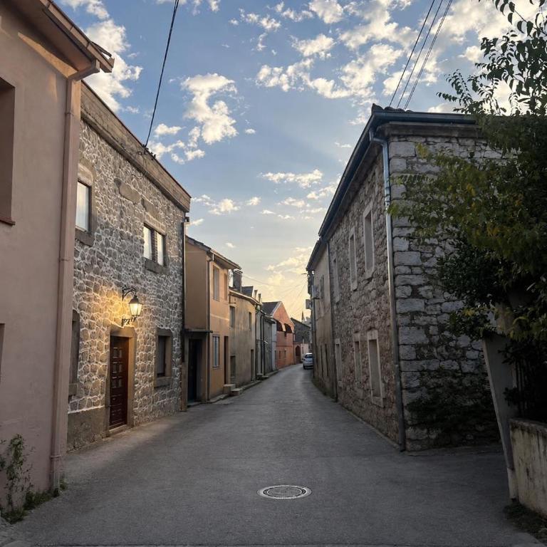 Cozy apartment in the heart of old town 1 - One-Bedroom Apartment - 2