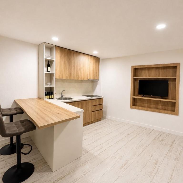 Cozy apartment in the heart of old town 1 - One-Bedroom Apartment - 7