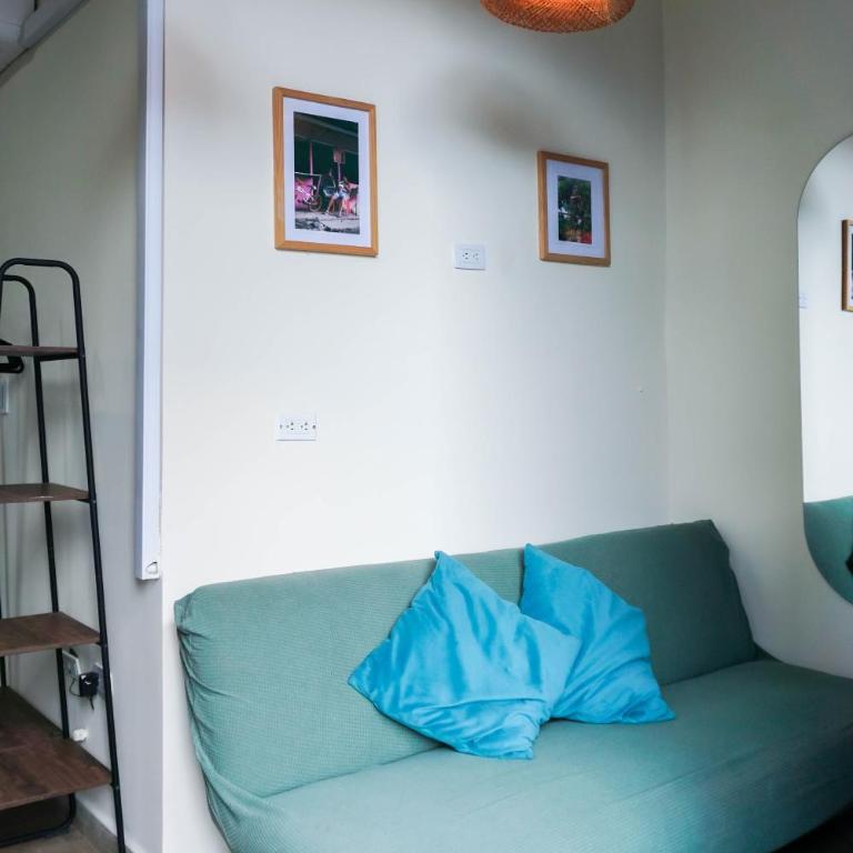 Selva House - Triple Room with Balcony - 5