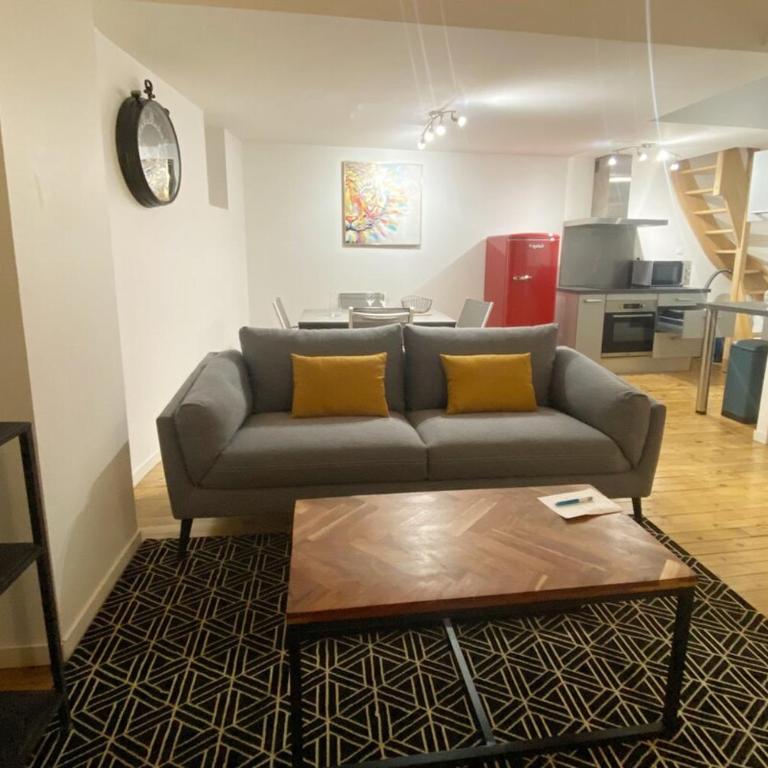 Le Ballainvillier - Appart calme en centre-ville - Apartment - 6