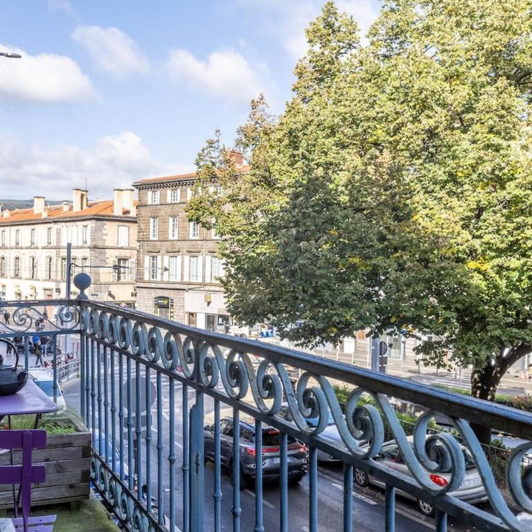 Herem Charme de l ancien en centre ville - Apartment - 4