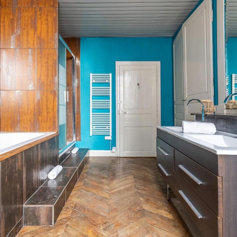 Herem Charme de l ancien en centre ville - Apartment - 65