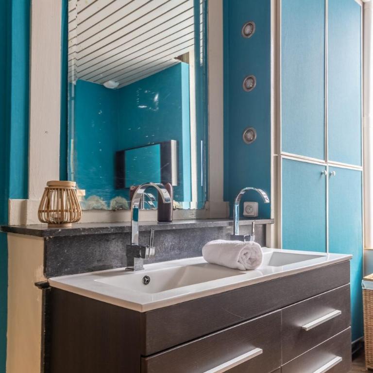 Herem Charme de l ancien en centre ville - Apartment - 66