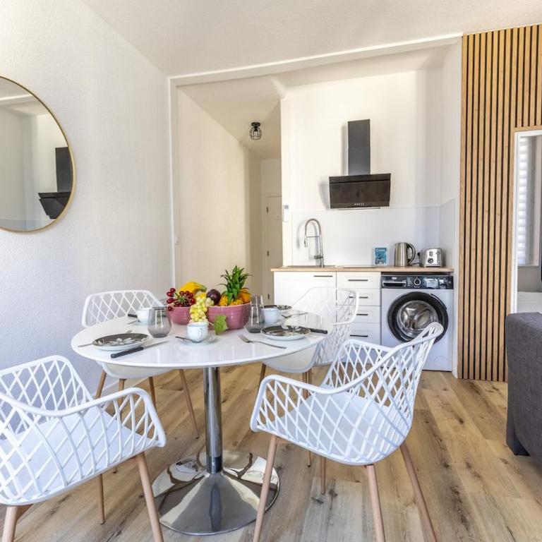 Minimes -Confort moderne rénové en hypercentre - Apartment - 2