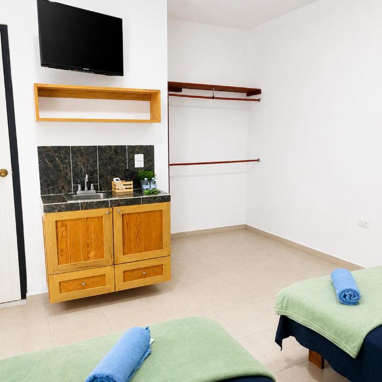 Jardines del Mar by La Cultura Suites - Boutique Studios Playa del Carmen - Estudio Familiar - 4