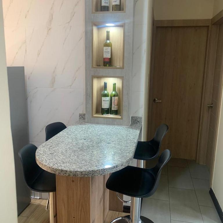 Quito Quicentro Sur Tnte Hugo Ortiz - Two-Bedroom Apartment - 16